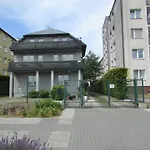 Goscinne Hallera 11 3* Władysławowo
