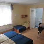 Goscinne Hallera 11 Affittacamere Władysławowo