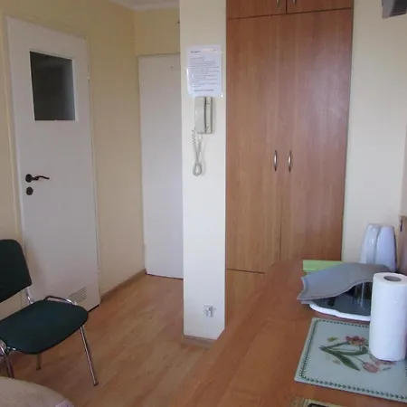 Goscinne Hallera 11 Gæstehus 3*