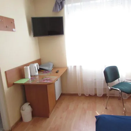 招待所 Goscinne Hallera 11 3*