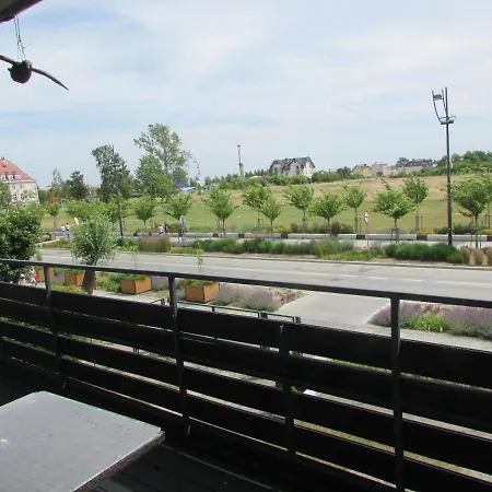 Goscinne Hallera 11 3*