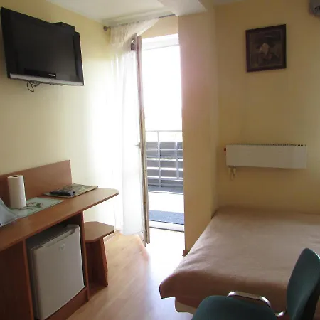 Goscinne Hallera 11 3* Władysławowo