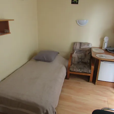 Goscinne Hallera 11 3* Władysławowo