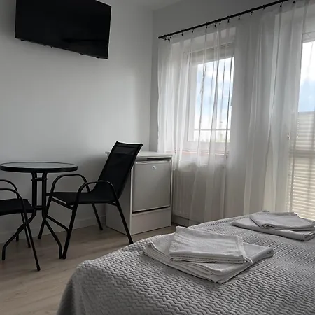Goscinne Hallera 11 3* Władysławowo