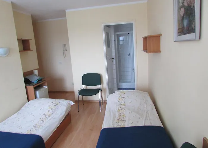 Goscinne Hallera 11 Penzion Władysławowo