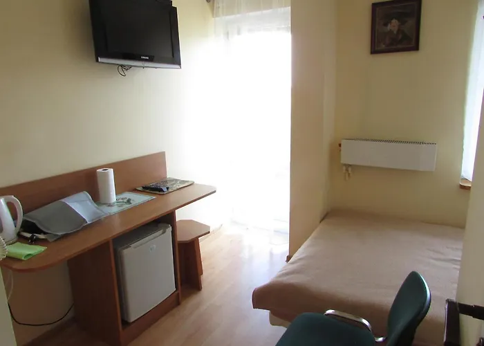 Penzion Goscinne Hallera 11 3*